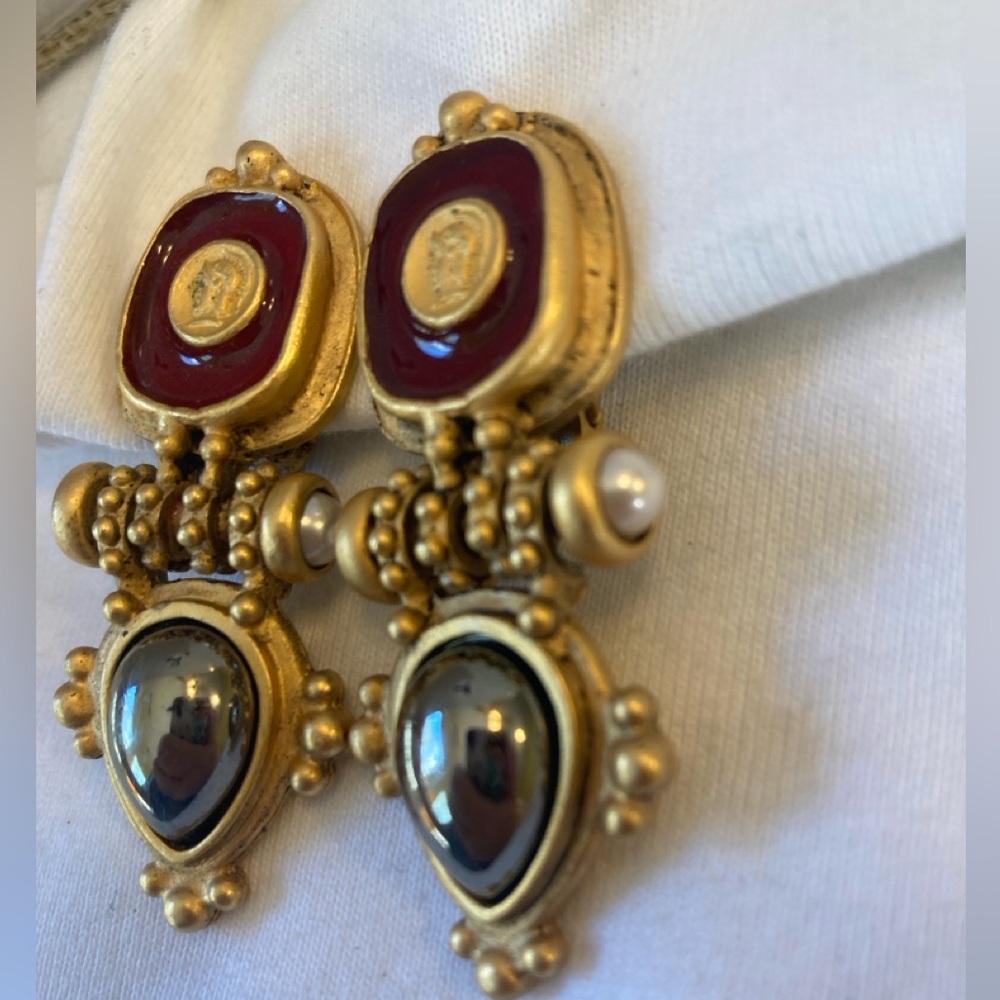 Etruscan Inspired Clip Earrings Faux Coin Neo Classical Vintage Intaglio Cameo - Picture 7 of 9